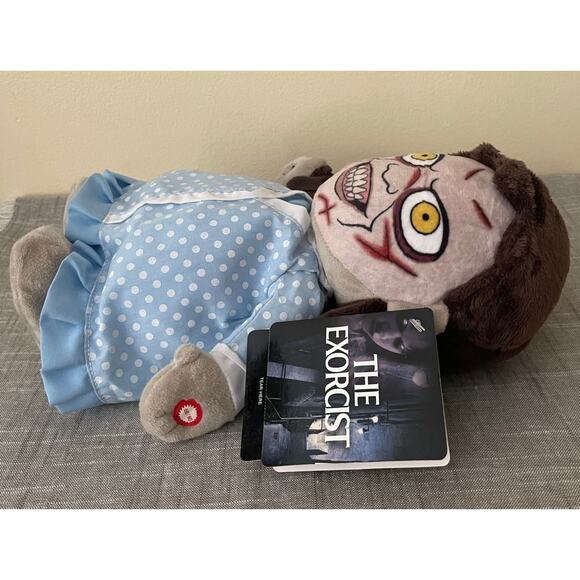 Newt The Exorcist Animated Regan Talking/Walking Plush - Picture 4 of 12